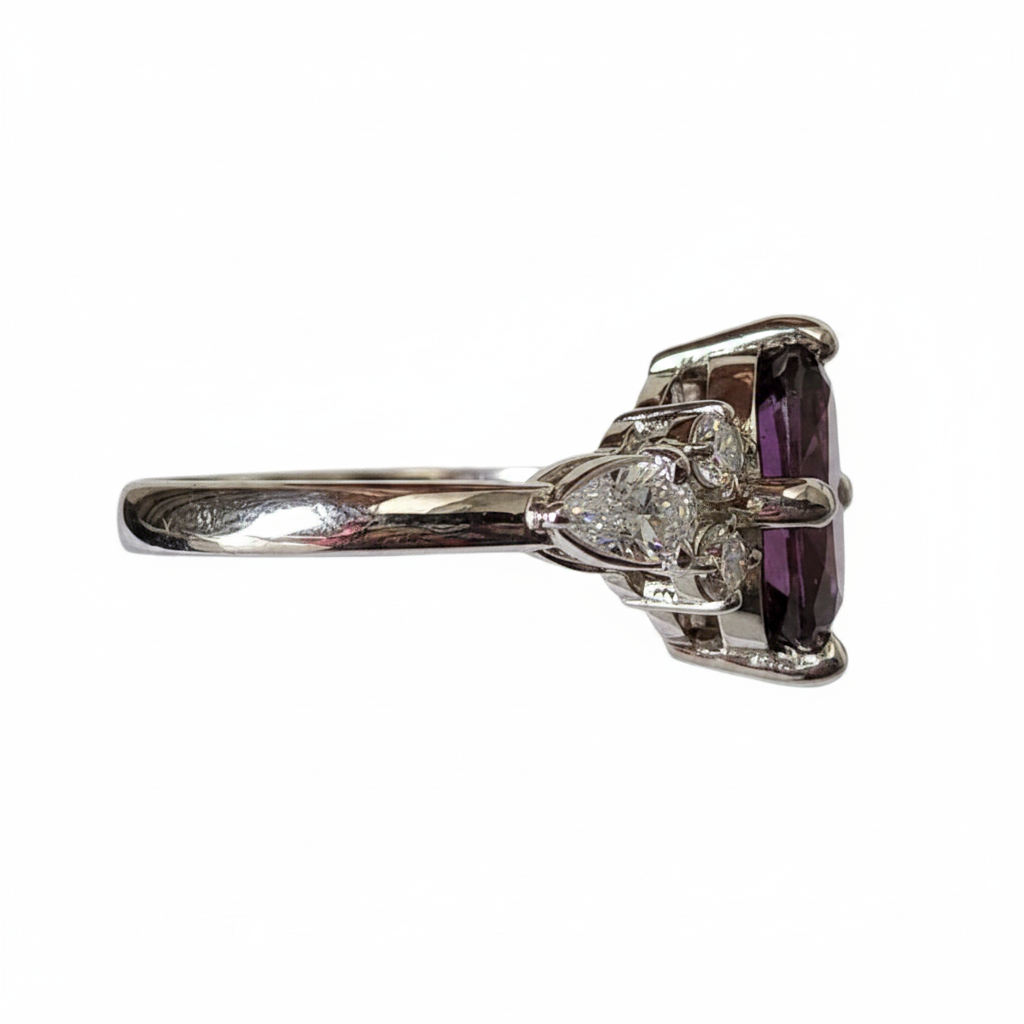 Garnet in 925 Silver