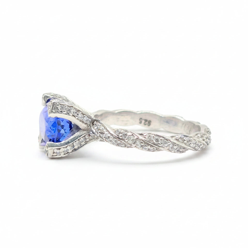 Natural Tanzanite Oval with Cubic Zirconia in 925 Silver