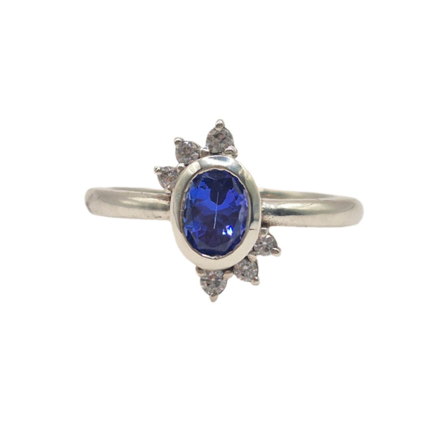 Tanzanite and Cubic Zirconias in 925 Silver