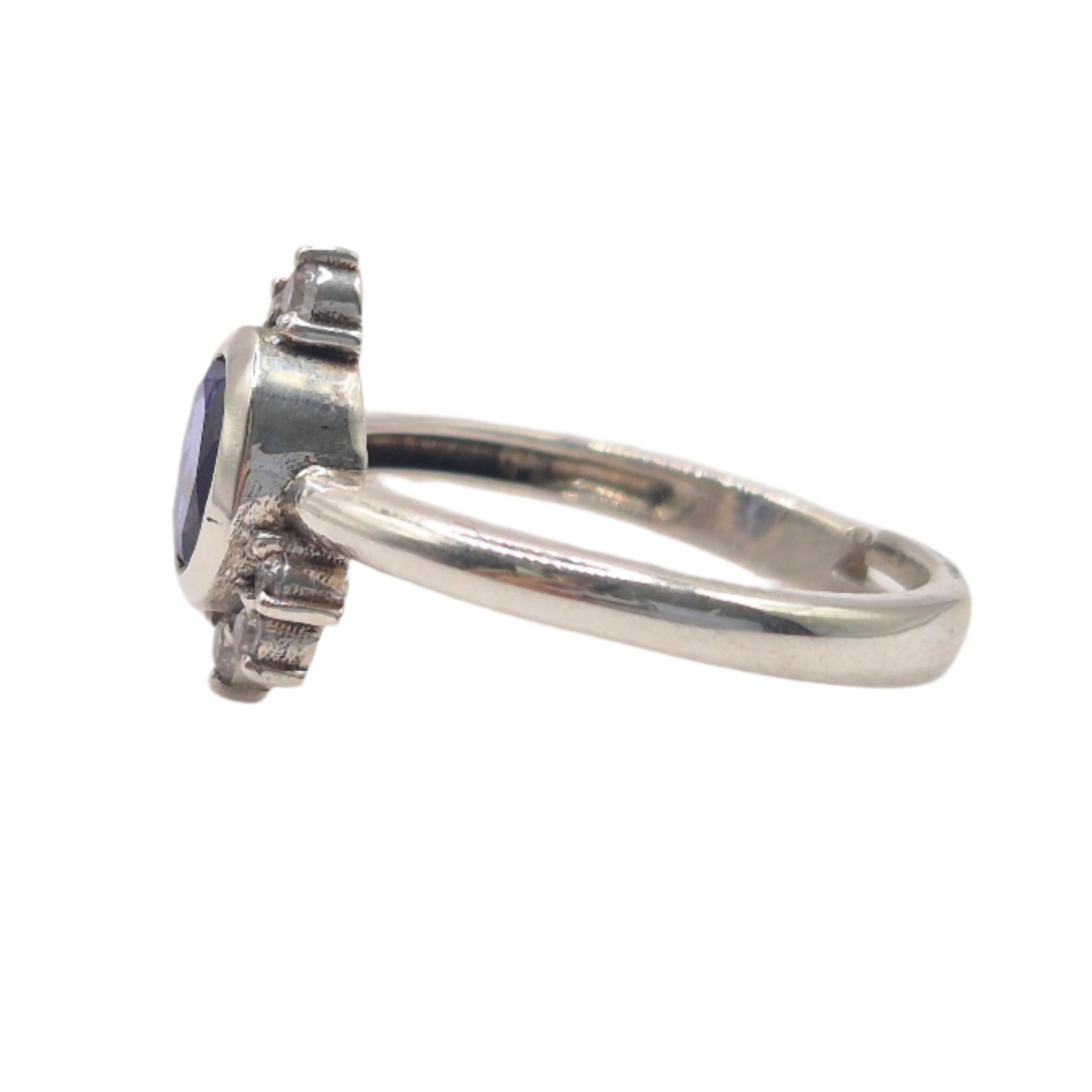 Tanzanite and Cubic Zirconias in 925 Silver
