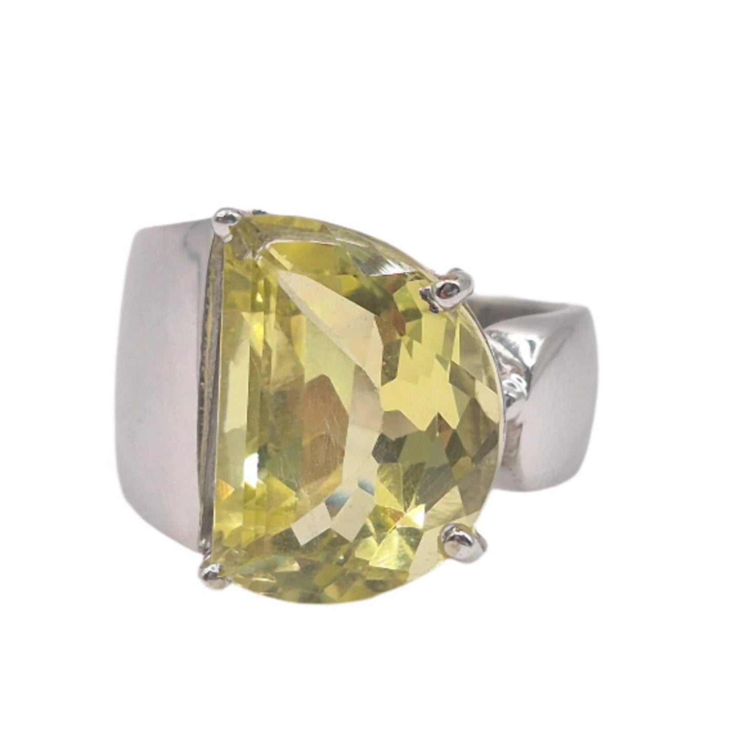 D-shaped Citrine in 925 Silver