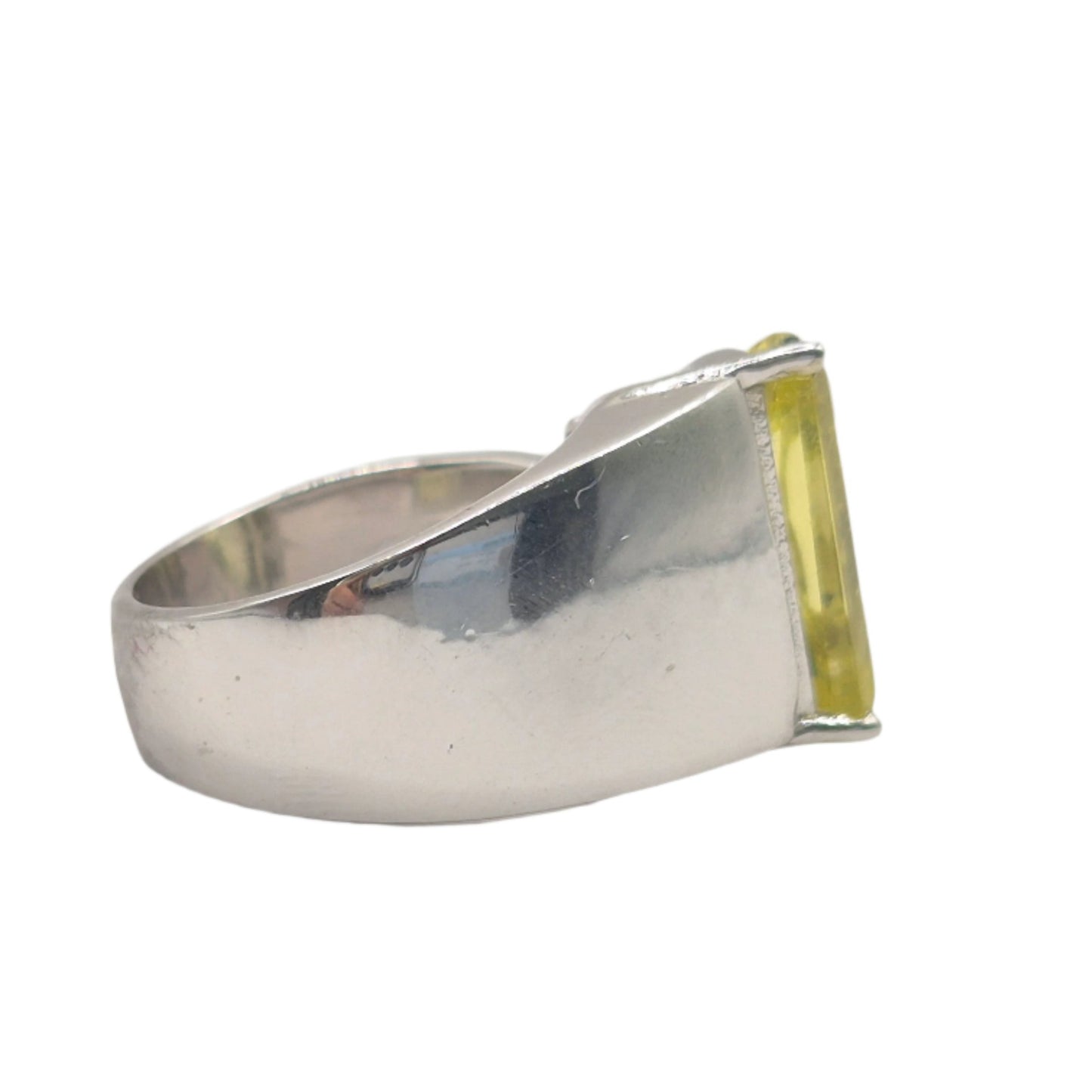 D-shaped Citrine in 925 Silver