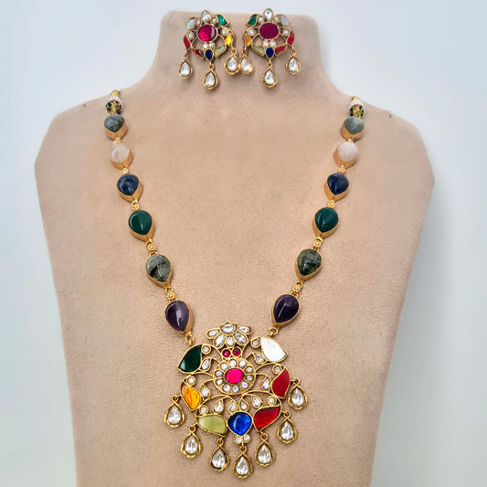 Navratna Set with natural semi-precious gemstones and enamelled work, with kundan dangling