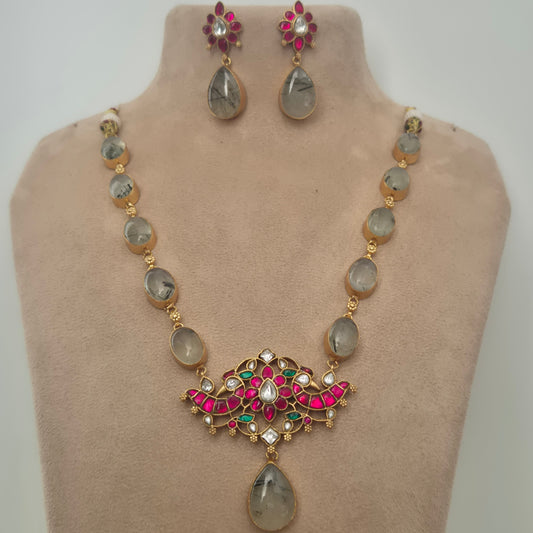 Green rutilated Quartz with Fuschia pink Jadau Kundan Set