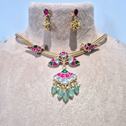 Kundan and pink quartz with jade and seed pearls, in a vintage chokur necklace