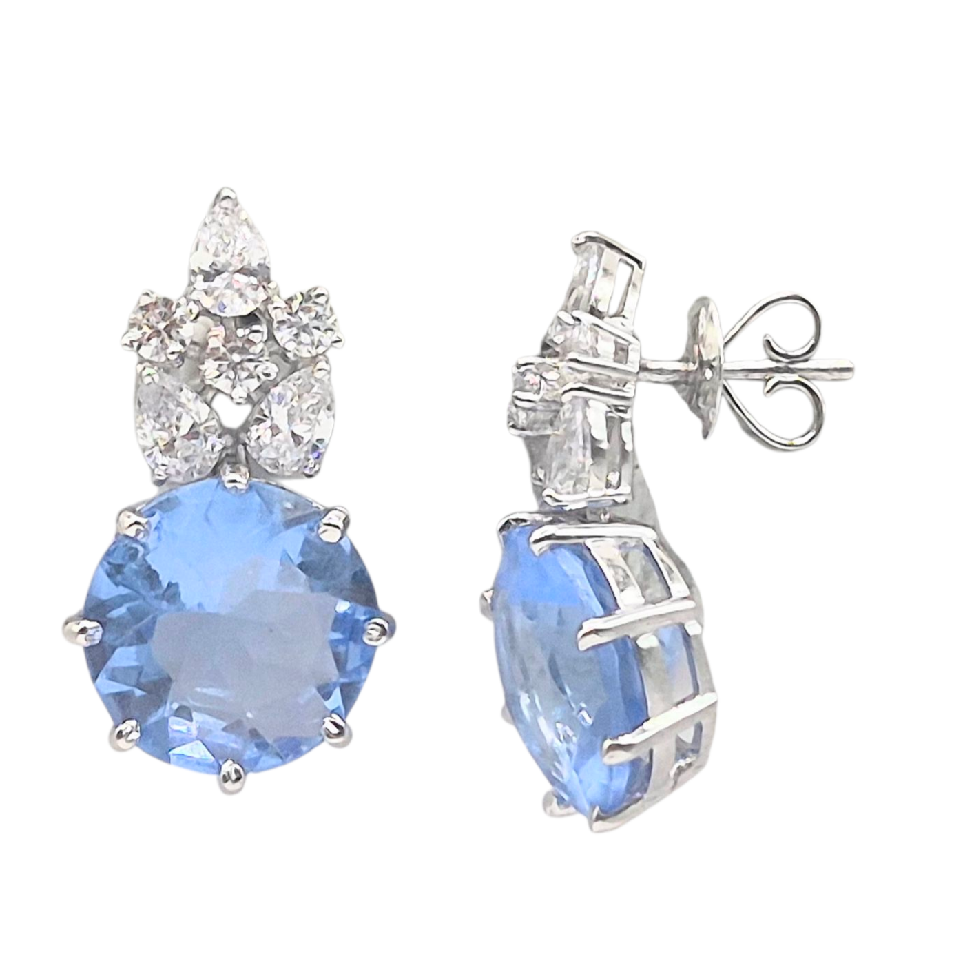 Bright Blue Hydro Quartz with Cubic Zirconia in 925 Silver, in a pretty petite design