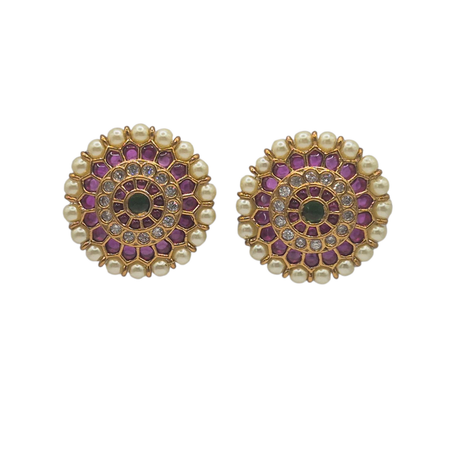 Fushcia Pink jadau, white kundan and golden pearls set makes this evergreen design