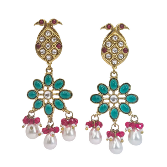 Kundan and green quartz earrings set in brass