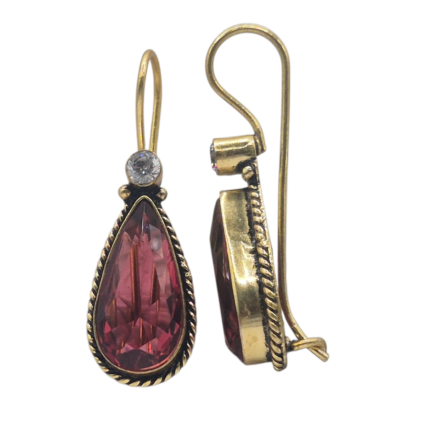 Pomegranate red quartz drop in brass
