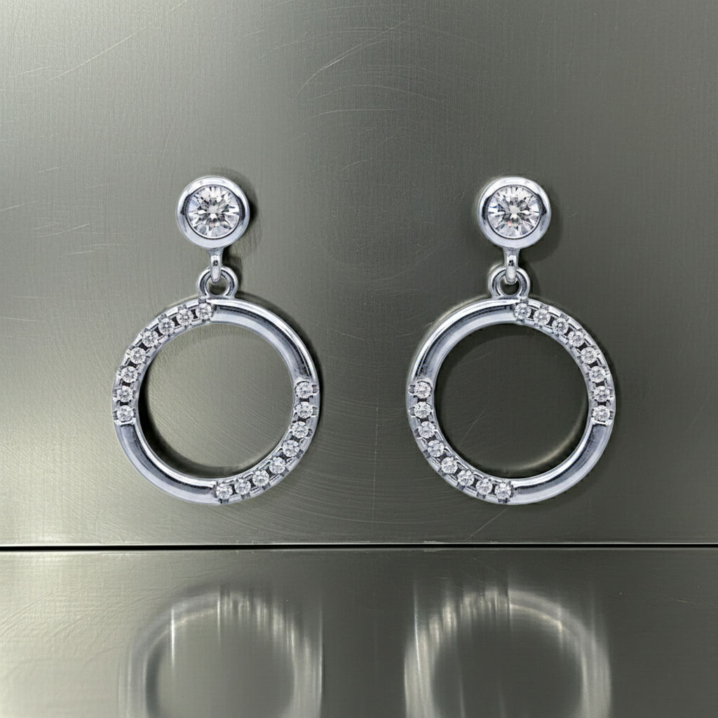 Circle designed to make a short dangler, made in 925 Silver with Cubic Zirconia