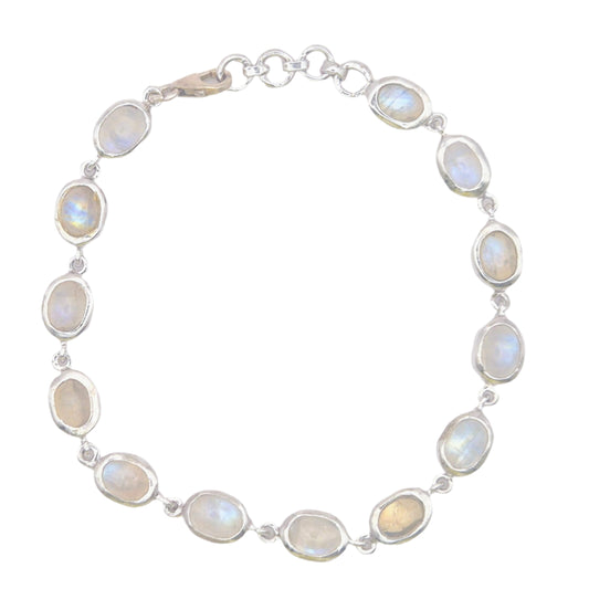 Moonstone in 925 Silver Bracelet