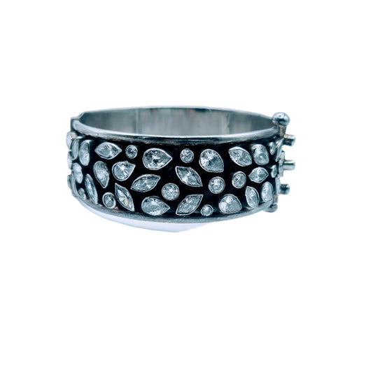 White Quartz set in 925 Silver Bangle