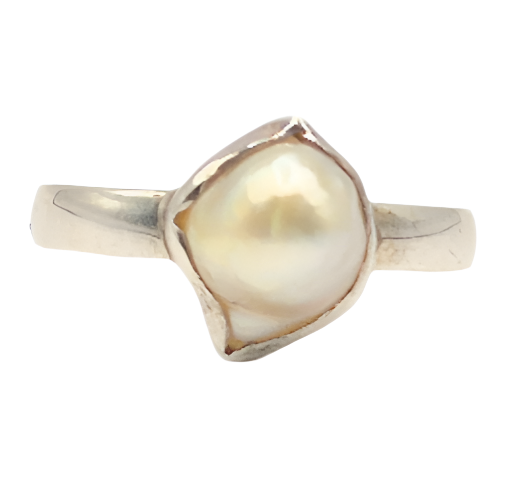 Natural Fresh Water Pearl in 925 Silver