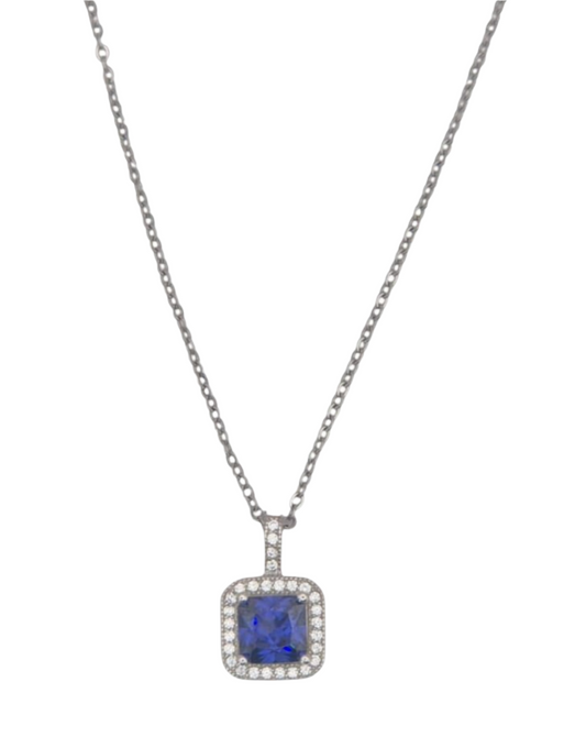 Hexagon shaped Tanzanite in 925 Silver Jacket