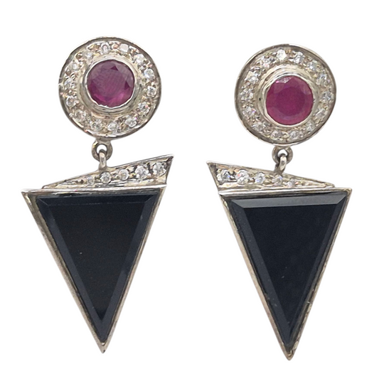 Natural Black Onyx and Rubies Gemstones, in a geometric design,set in 925 Silver