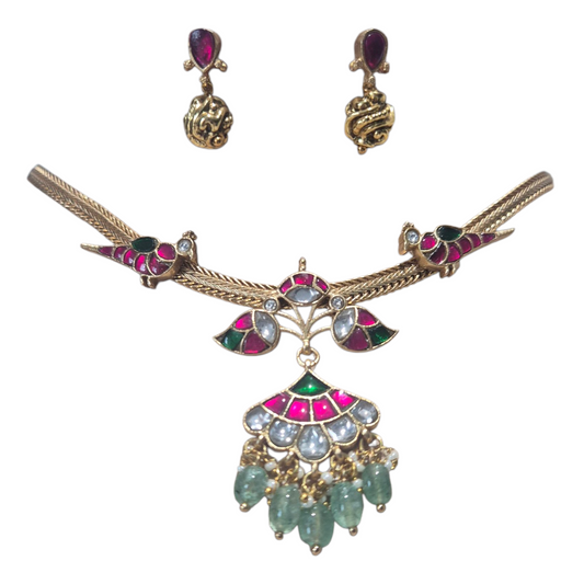 Kundan and pink quartz with jade and seed pearls, in a vintage chokur necklace