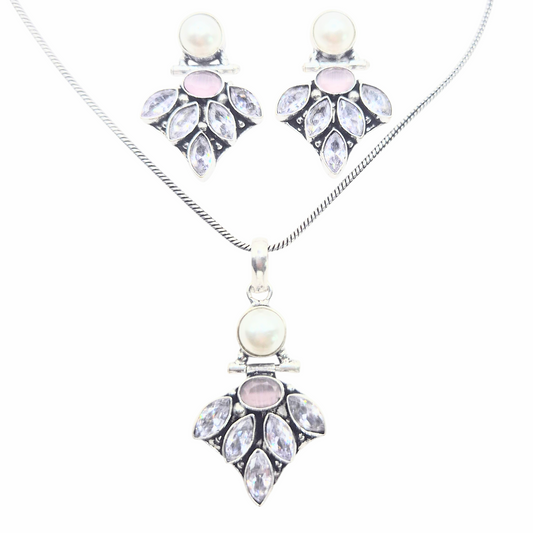 Pastel Pink and Lilac Marquis quartz Set with White Pearl in brass