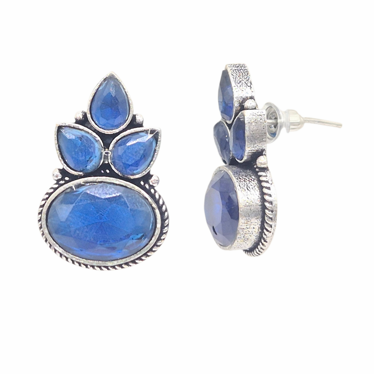 Dark Blue Oval quartz and pearl set in brass