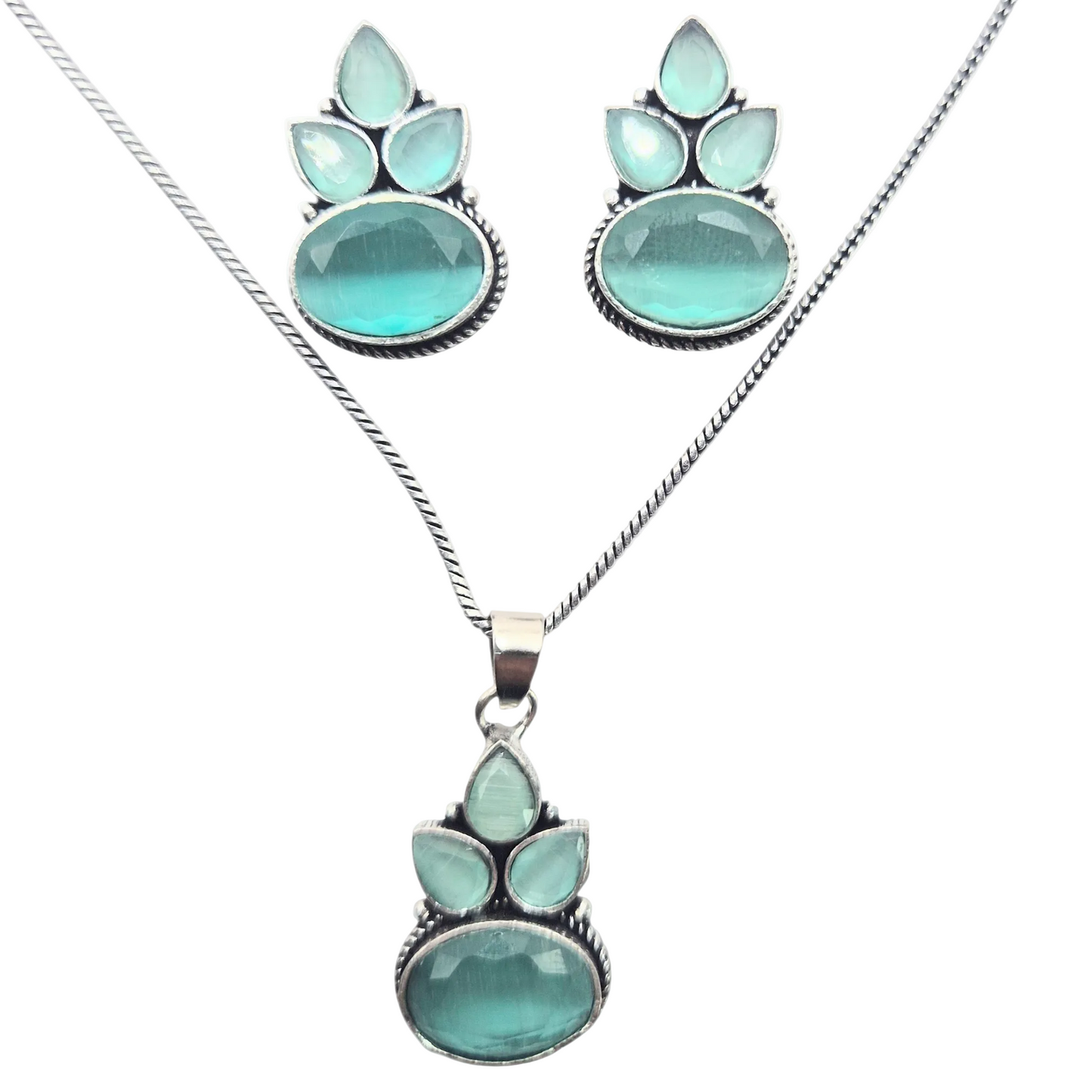 Pastel Green Oval quartz with Drops Set in brass