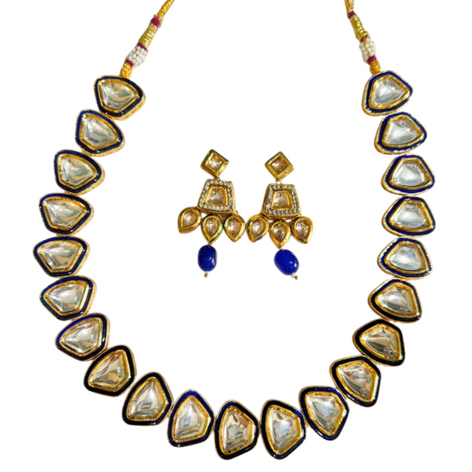 Kundan with blue enamel in brass