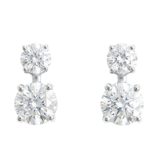 Round diamonds studs set in silver