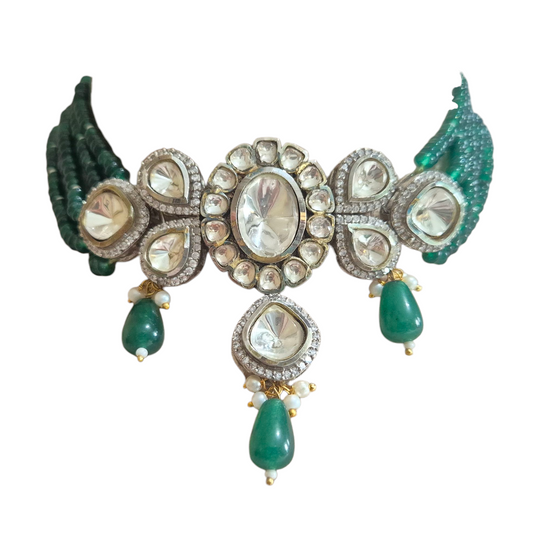 Green crystals with antique kundan in brass