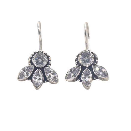 White Cubic zirconia studs in brass