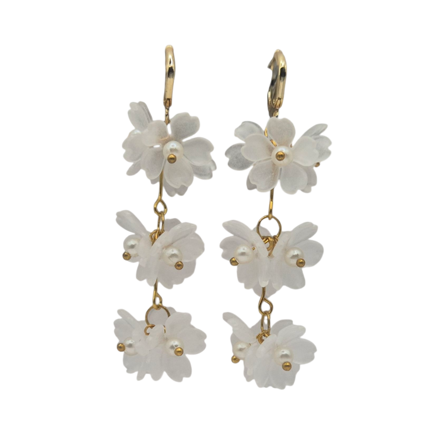 White flowers hanging in bunches, made in brass