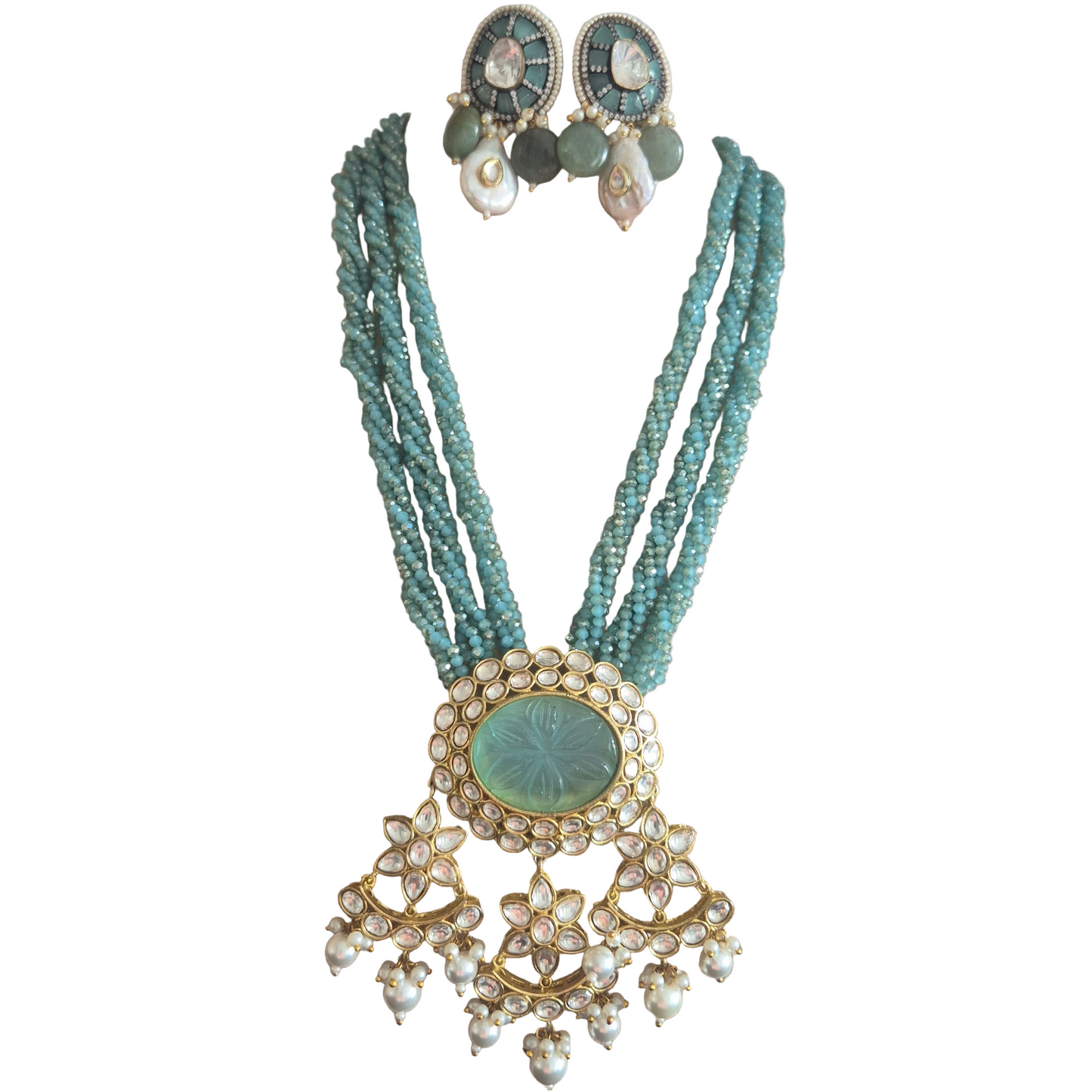 Sea green czech beads with green quartz and pearls in brass