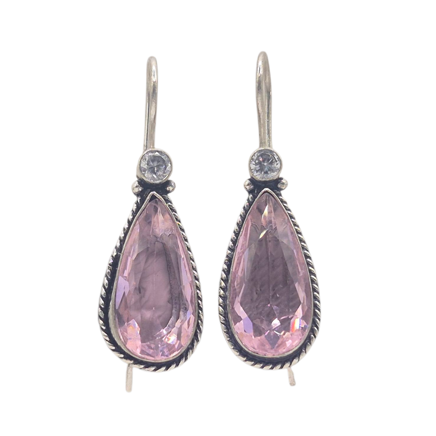 Pink quartz in antique plating in brass