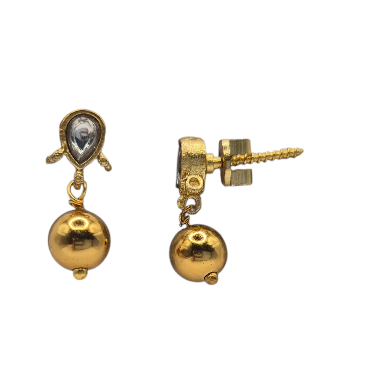 Kundan and green onyx set in brass on a thick chain